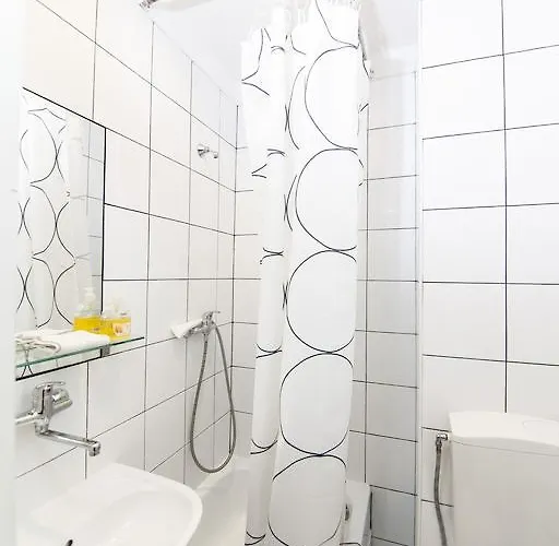 Hostel Akacja Goscinne *