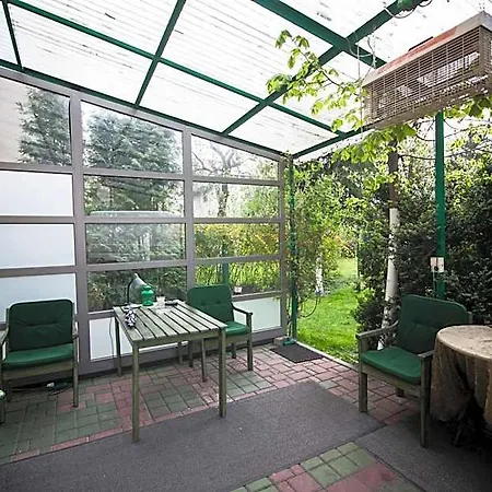 Akacja Goscinne Hostel *